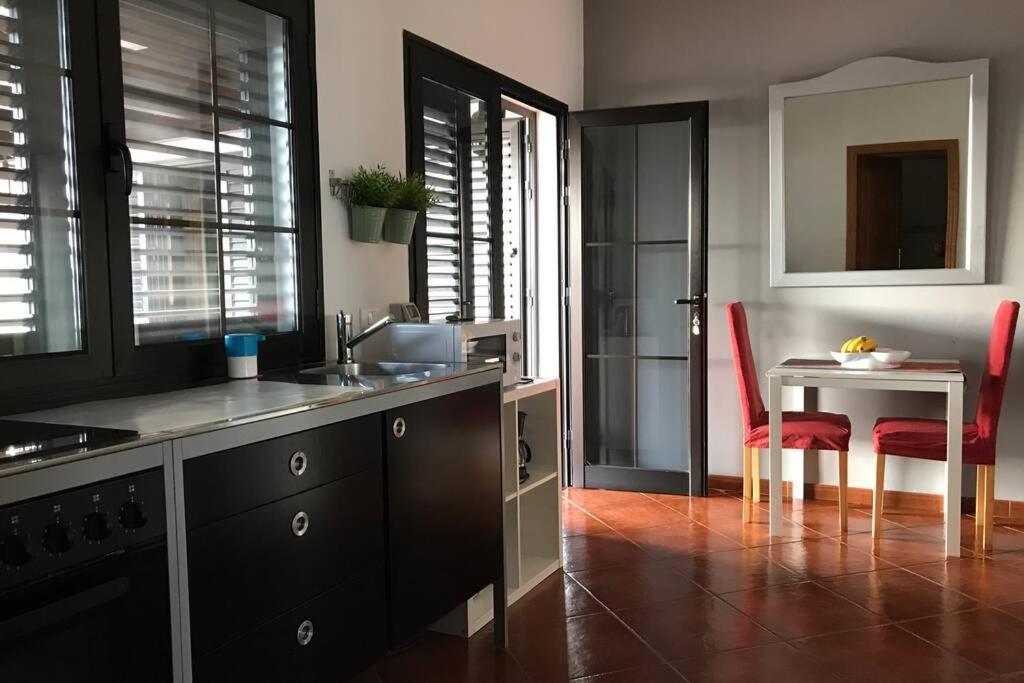 Villa Petronila Tias, Lanzarote Кониль Экстерьер фото